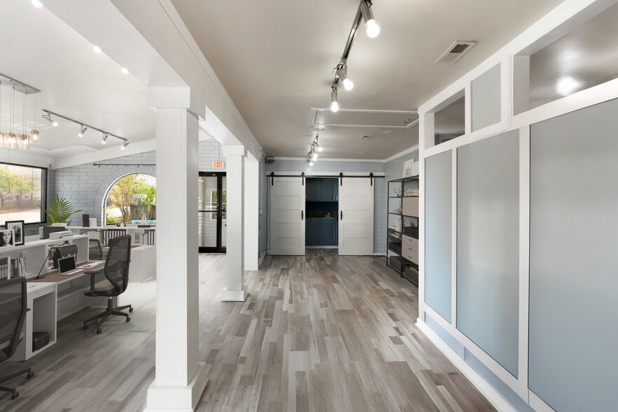 More Photos Of 916 Savannah Hwy, Charleston Freestanding For Lease