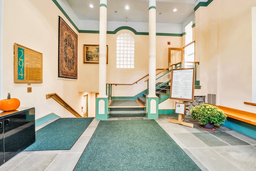 More Photos Of 294 Pleasant St, Stoughton Office For Sale