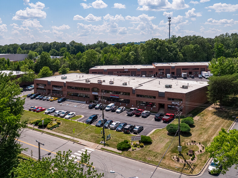 Primary Photo Of 8210 Cinder Bed Rd, Lorton Industrial For Lease