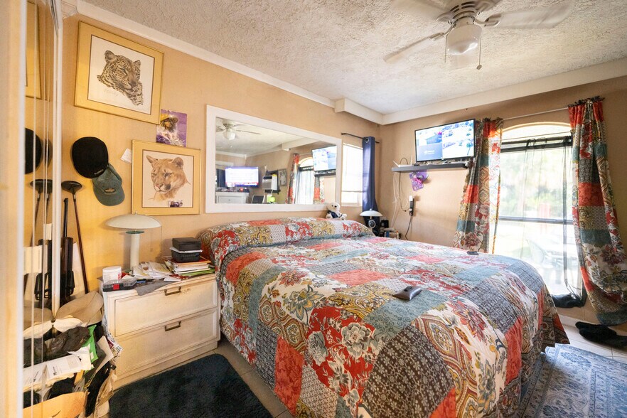 More Photos Of 433 Se Lake St, Stuart Apartments For Sale