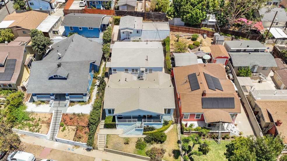 More Photos Of 2531 Elsinore St, Los Angeles Multifamily For Sale