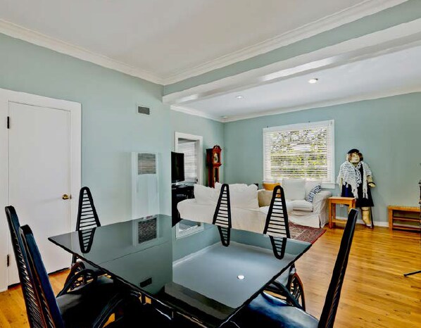 More Photos Of 137 Strand St, Santa Monica Specialty For Sale