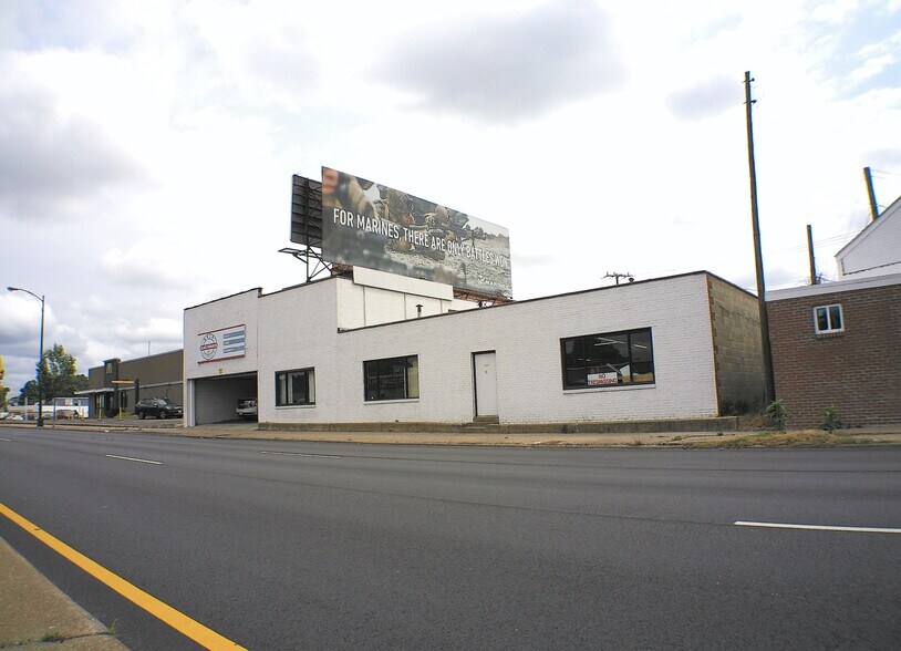 More Photos Of 2007-2009 Chamberlayne Ave, Richmond Freestanding For Sale