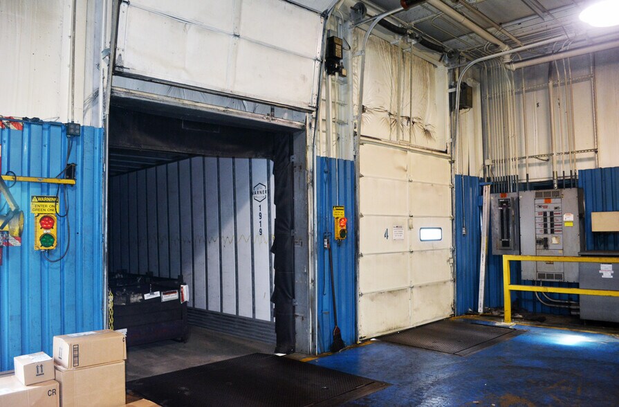 More Photos Of 1514 Progress Dr, Albion Manufacturing For Lease
