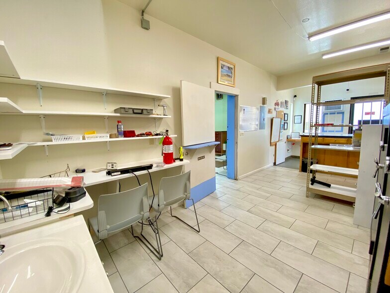 More Photos Of 410 N H St, Lompoc Freestanding For Sale