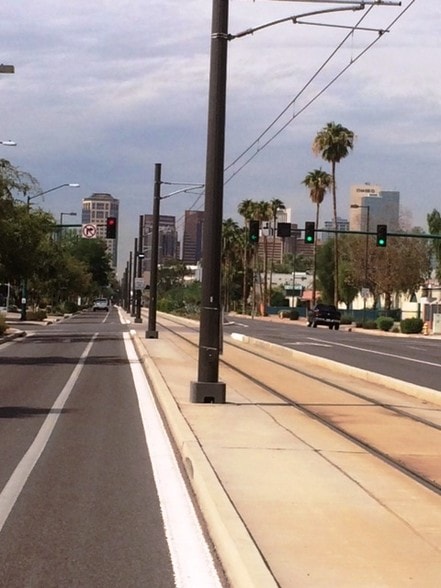 More Photos Of 1417-1421 E Washington St, Phoenix Warehouse For Lease