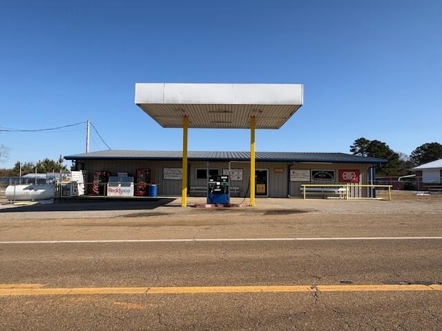 More Photos Of 5599 US Highway 371, Rosston General Retail For Sale