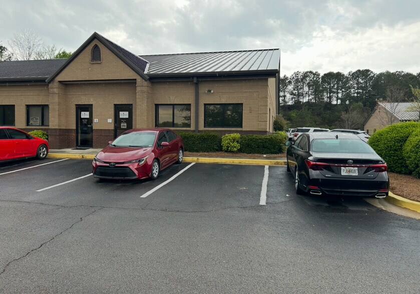 More Photos Of 3030 McEver Rd, Gainesville Medical For Sale