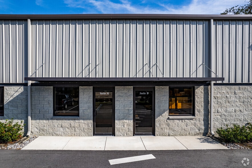 More Photos Of 715 Golden Spike Ln, Sanford Warehouse For Lease
