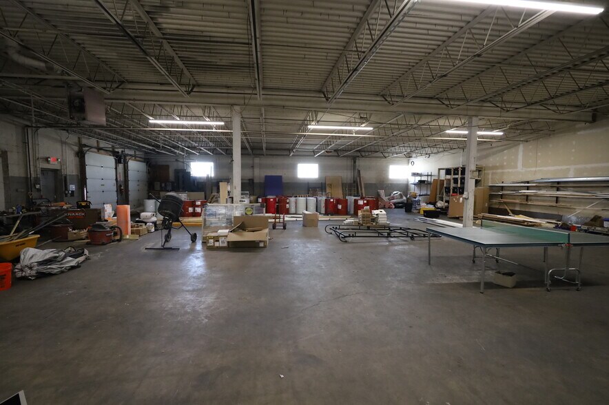 More Photos Of 1615 Bustleton Pike, Feasterville Trevose Warehouse For Lease