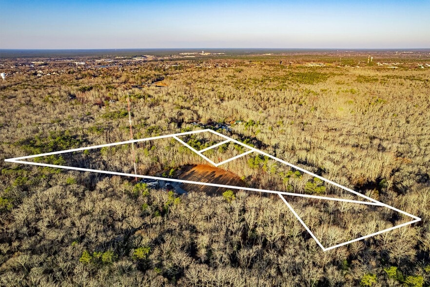 More Photos Of 641 Beach Ave, Stafford Township Airport For Sale