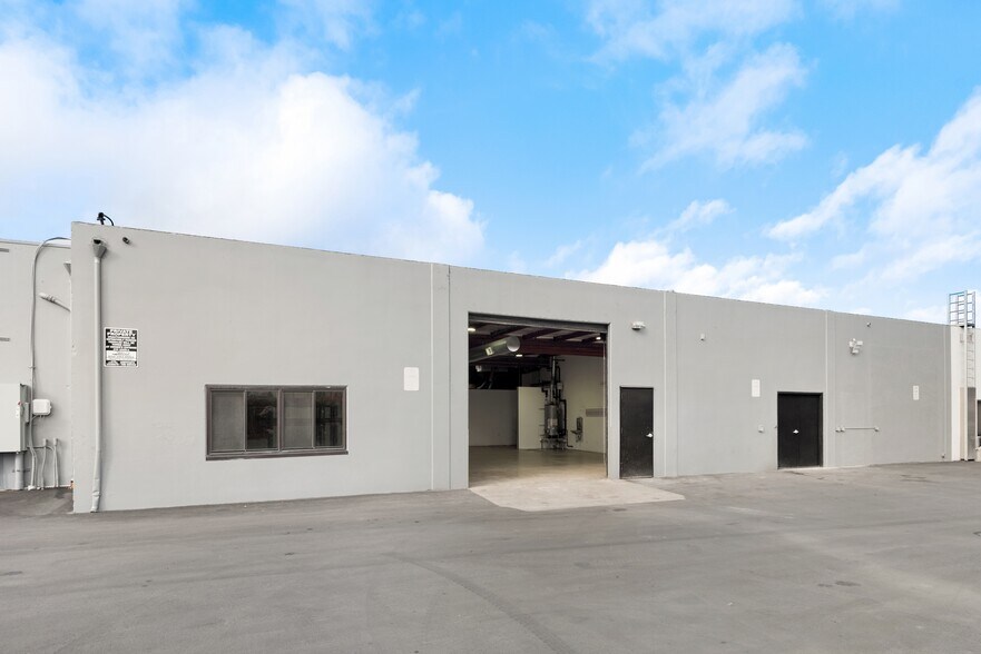 More Photos Of 914-918 Industrial Ave, Palo Alto Warehouse For Lease