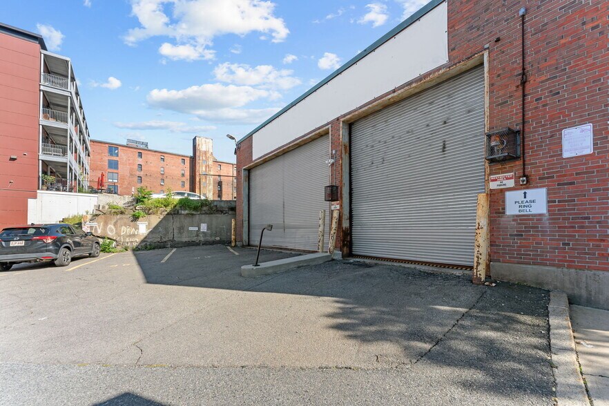 More Photos Of 510 E 2nd St, South Boston Warehouse For Lease