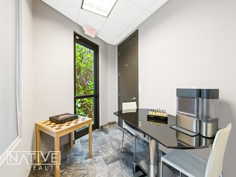 More Photos Of 6199 N Federal Hwy, Boca Raton Freestanding For Sale