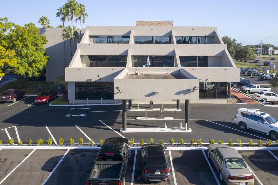 More Photos Of 34650 N US Highway 19, Palm Harbor Office For Lease