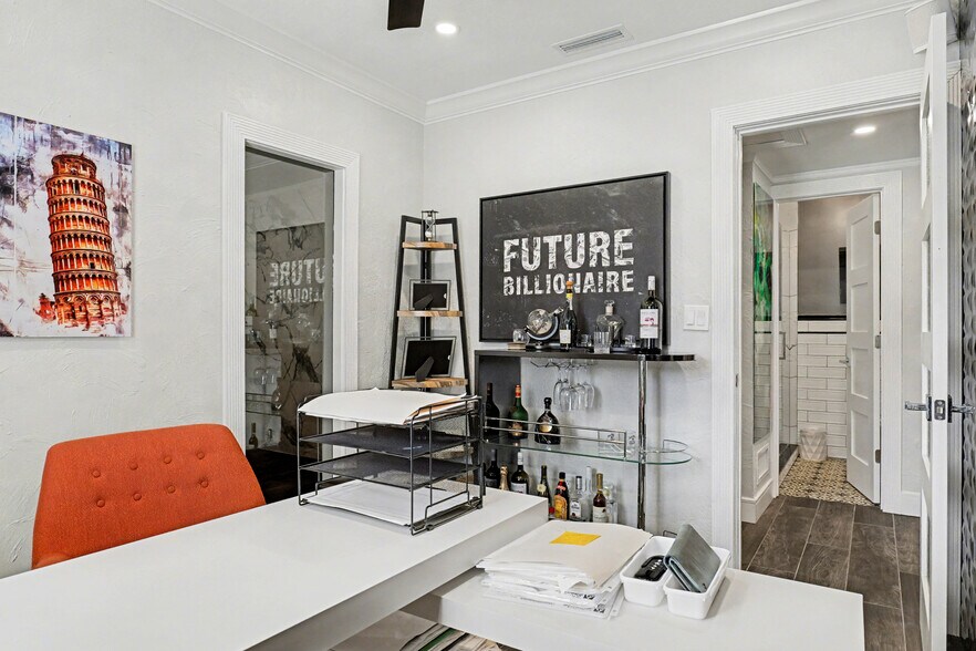 More Photos Of 1701-1709 Rogero Rd, Jacksonville Office Residential For Sale