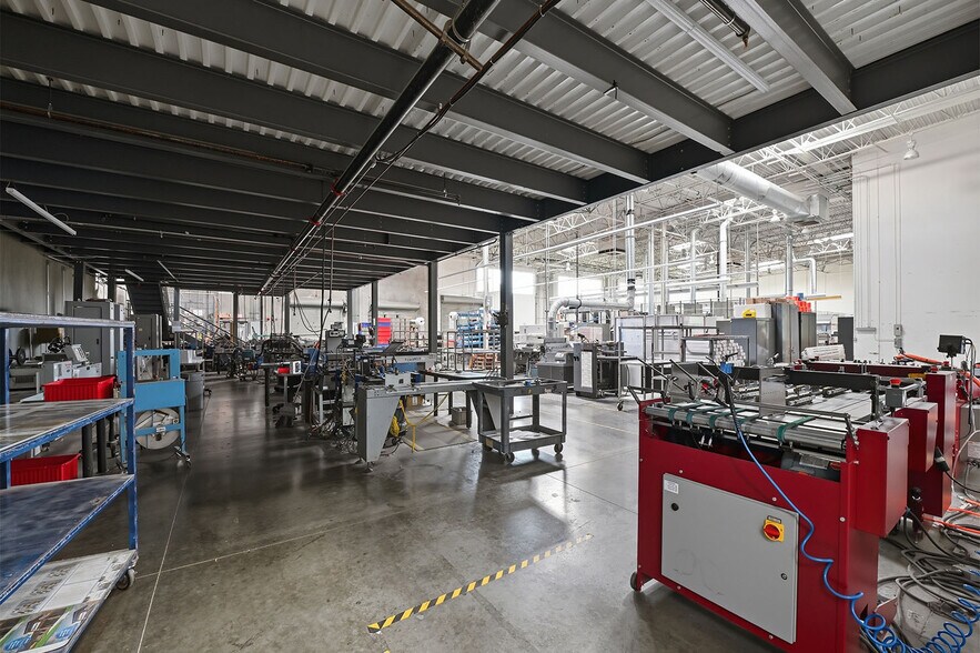More Photos Of 1675 Faraday Ave, Carlsbad Warehouse For Sale
