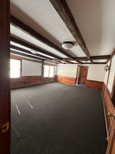 More Photos Of 406 Main St, Great Barrington Office Residential For Sale