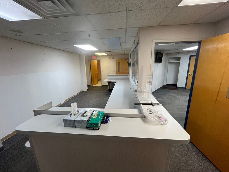 More Photos Of 42 Locust Ave, Wallington Medical For Lease