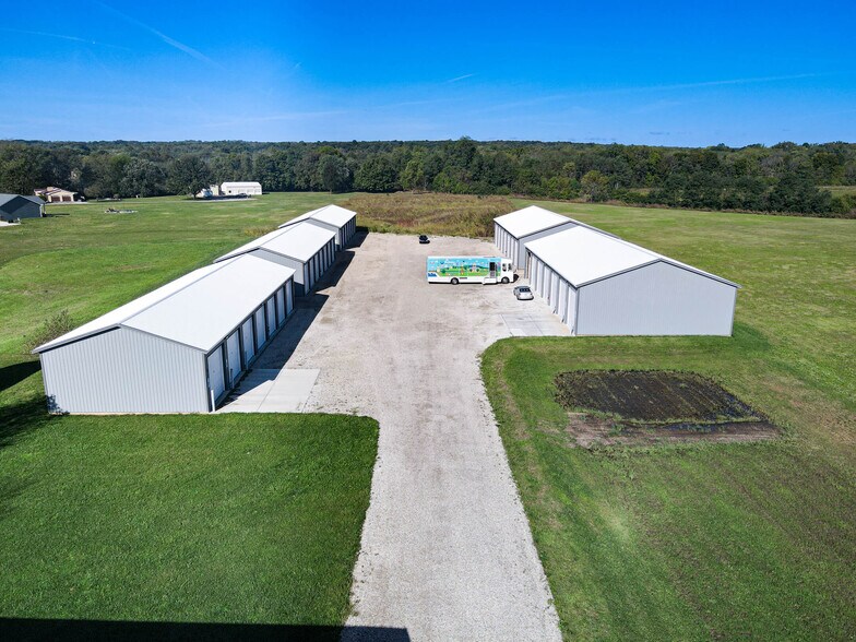 More Photos Of 6404 Trenton Franklin Rd, Middletown Self Storage For Sale