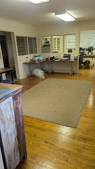 More Photos Of 609 Washington St, Plymouth Warehouse For Sale