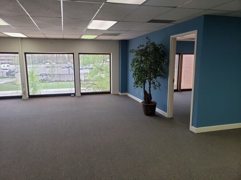 More Photos Of 247-257 E Livingston Ave, Columbus Office For Lease
