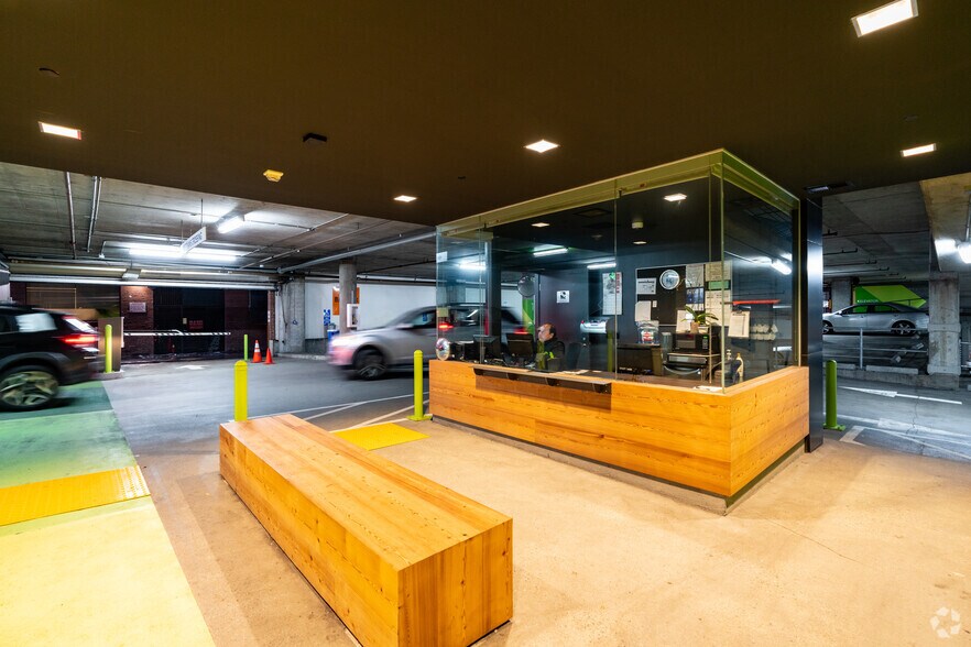 More Photos Of 153 Townsend St, San Francisco Office For Lease