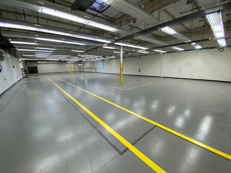 More Photos Of 5160-5168 Blazer Pky, Dublin Warehouse For Lease
