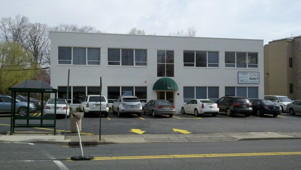 More Photos Of 701 E Palisade Ave, Englewood Cliffs Office For Lease