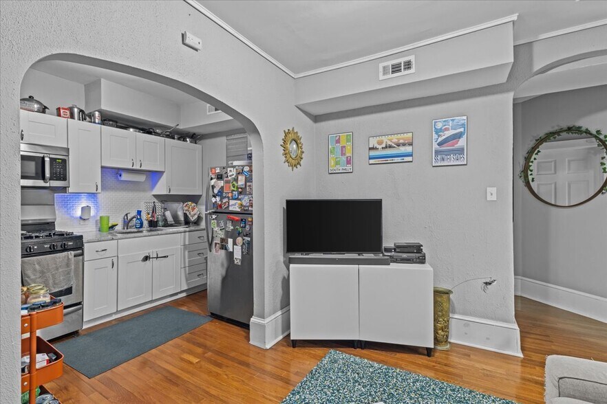 More Photos Of 816 Collings Ave, Collingswood Apartments For Sale