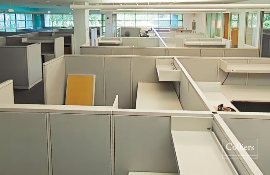 More Photos Of 2000 Carolina Pines Dr, Blythewood Manufacturing For Lease