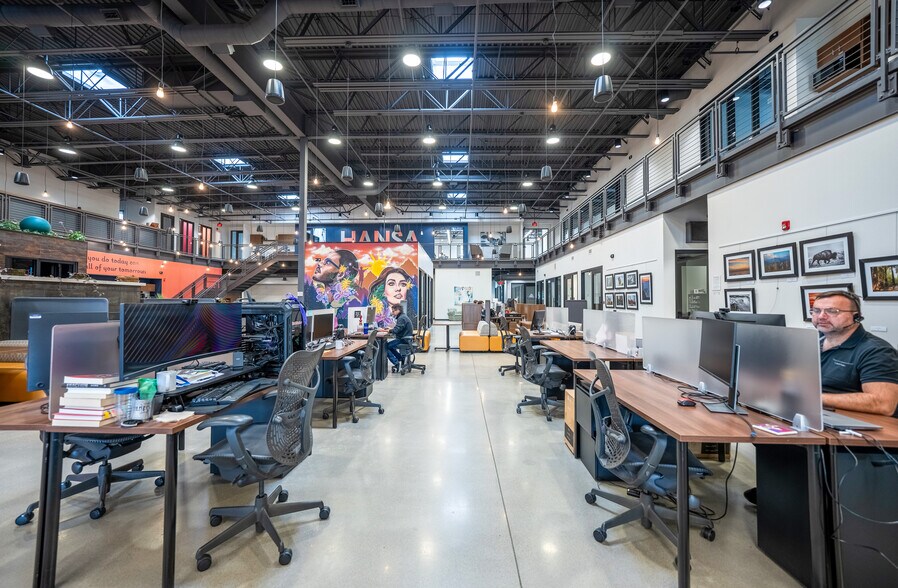 More Photos Of 505 Ellicott St, Buffalo Coworking Space