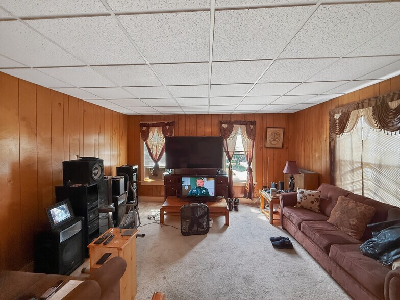 More Photos Of 288 Robinson St, Binghamton Apartments For Sale