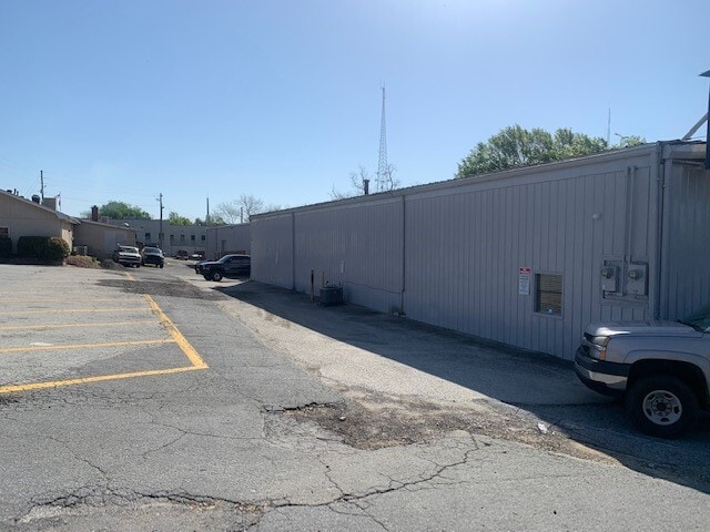 More Photos Of 8550 Rose Ave, Douglasville Warehouse For Sale