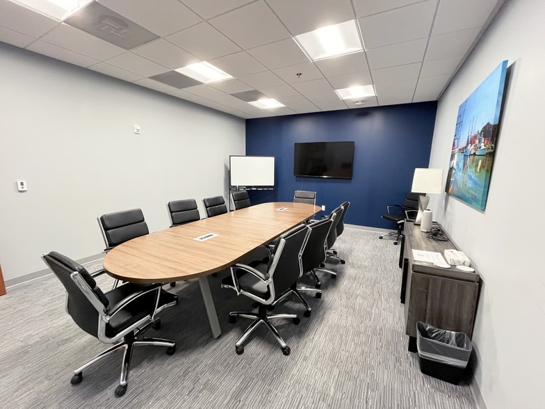 More Photos Of 235 Magrath Darby Blvd, Mount Pleasant Office For Lease