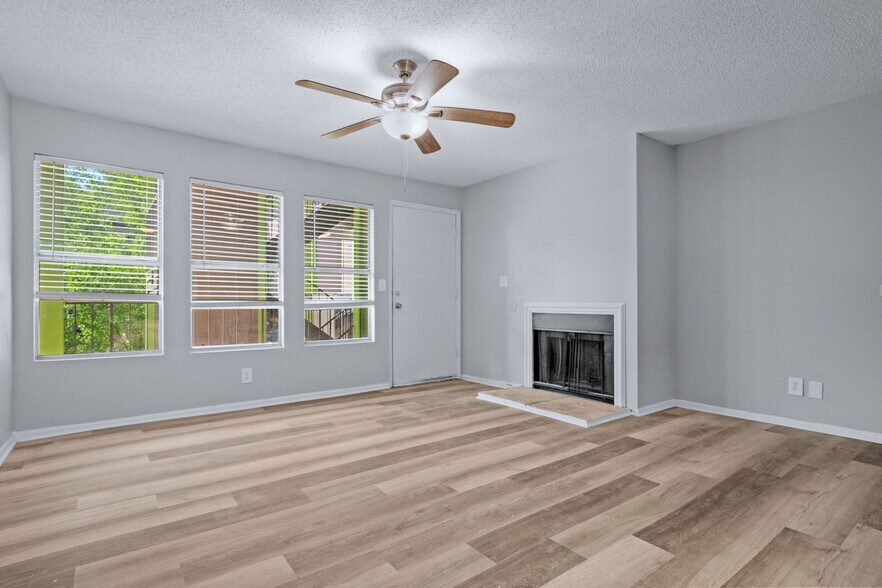 More Photos Of 509 N Westover Blvd, Albany Apartments For Sale