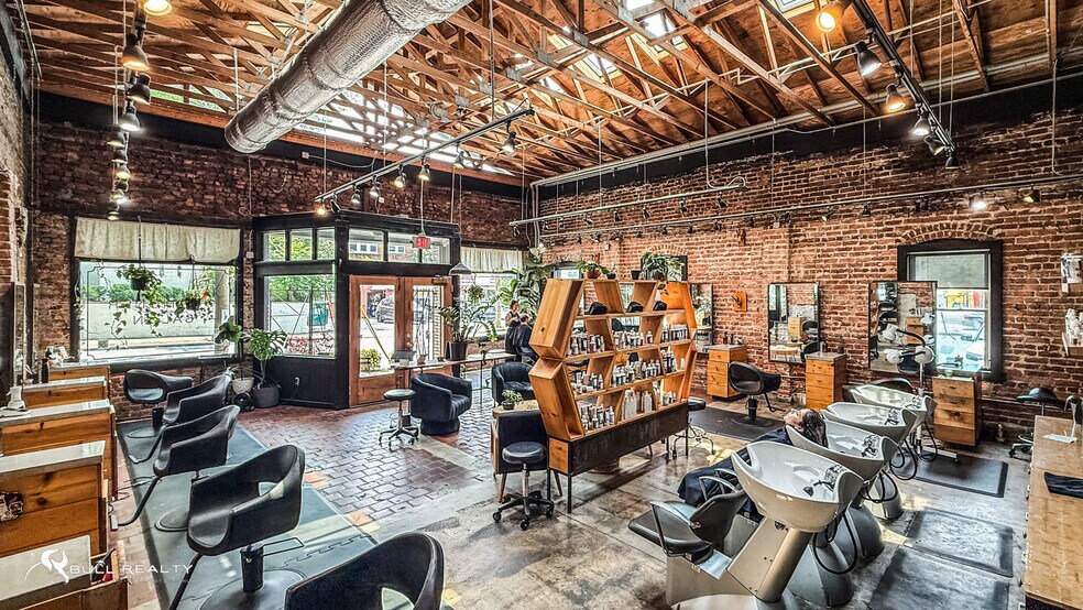 More Photos Of 1188 McLendon Ave NE, Atlanta Storefront For Sale