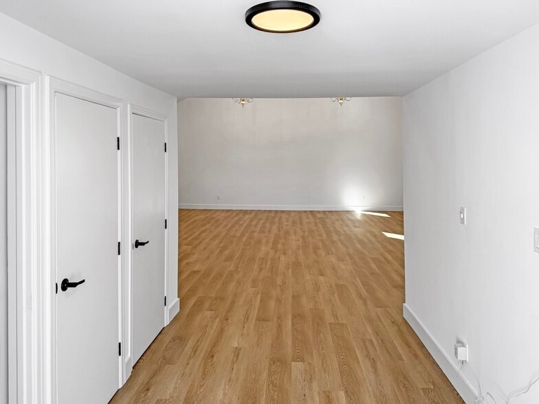 More Photos Of 364 Regent St, Orillia Religious Facility For Sale