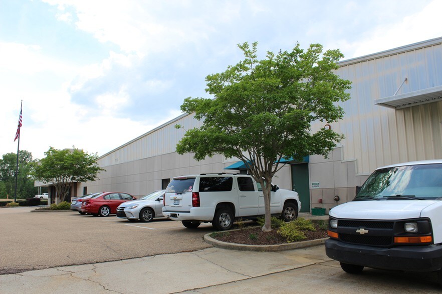 More Photos Of 4290 Lakeland Dr, Flowood Medical For Sale