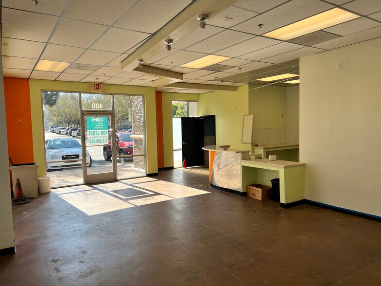 More Photos Of SW Newbury Road & Kelly Rd, Thousand Oaks Unknown For Lease