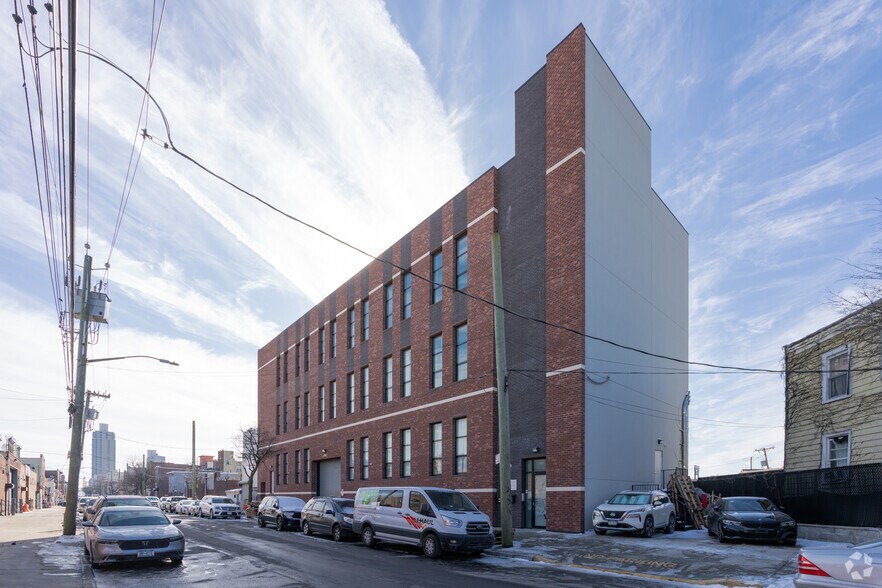 Primary Photo Of 2701 W 15th St, Brooklyn Flex For Sale