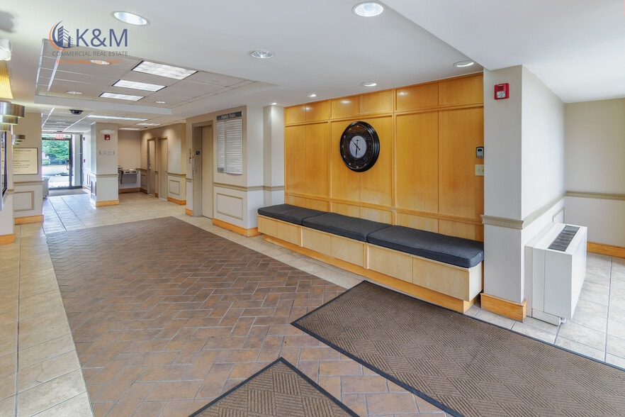 More Photos Of 6120 Brandon Ave, Springfield Medical For Sale