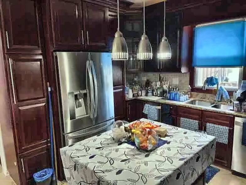 More Photos Of 2948 N Narragansett Ave, Chicago Apartments For Sale