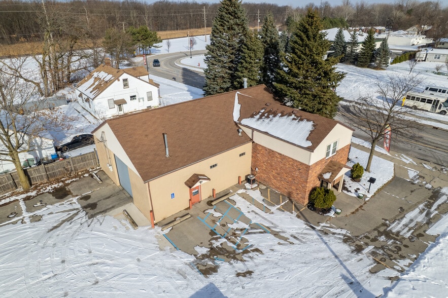 More Photos Of 36050 Goddard Rd, Romulus Auto Repair For Sale