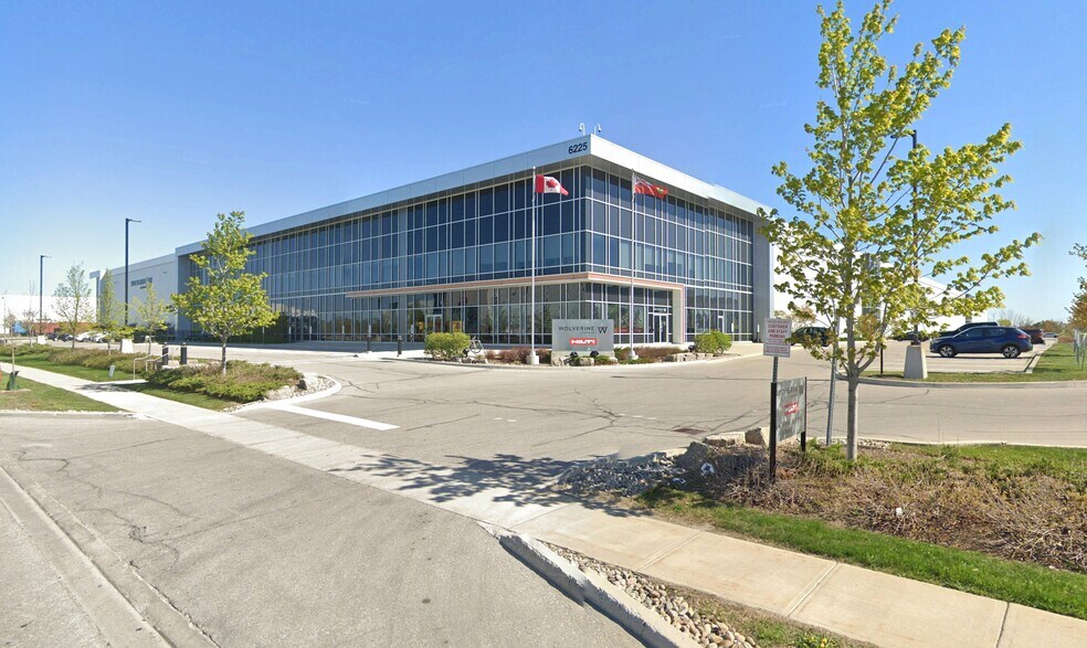 More Photos Of 6225 Millcreek Dr, Mississauga Warehouse For Lease