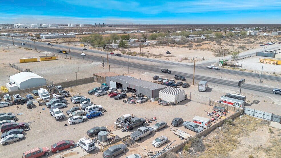 More Photos Of 14010 Montana Ave, El Paso Auto Salvage Facility For Sale