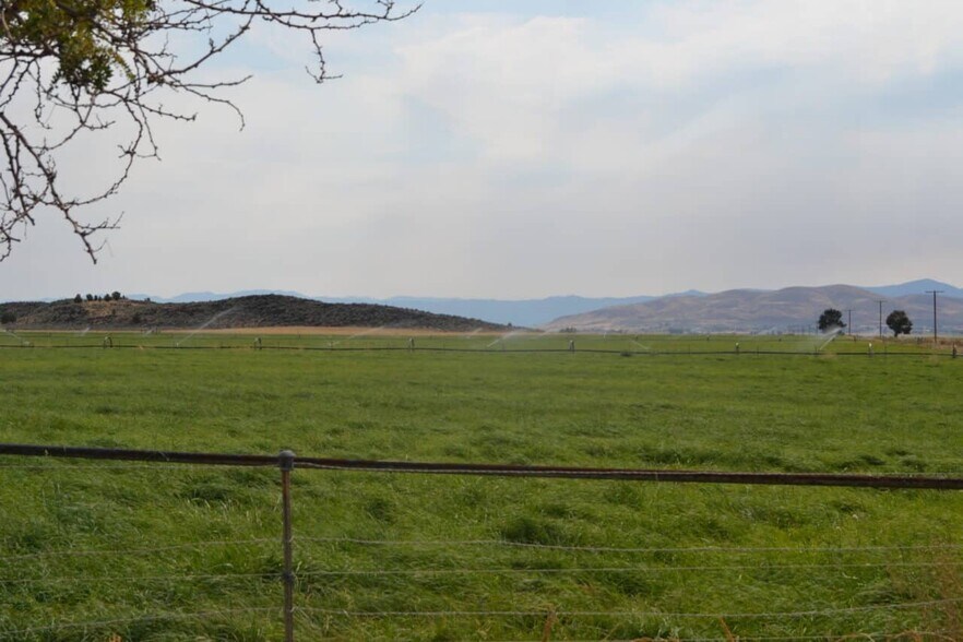 More Photos Of 480-100 Belfast Rd, Litchfield Land For Sale