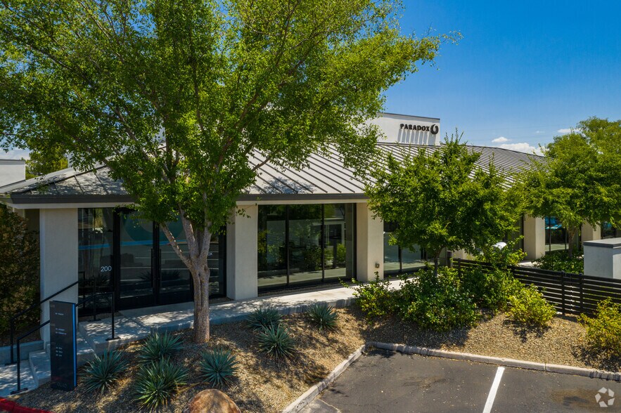 More Photos Of 6320 E Thomas Rd, Scottsdale Unknown For Lease