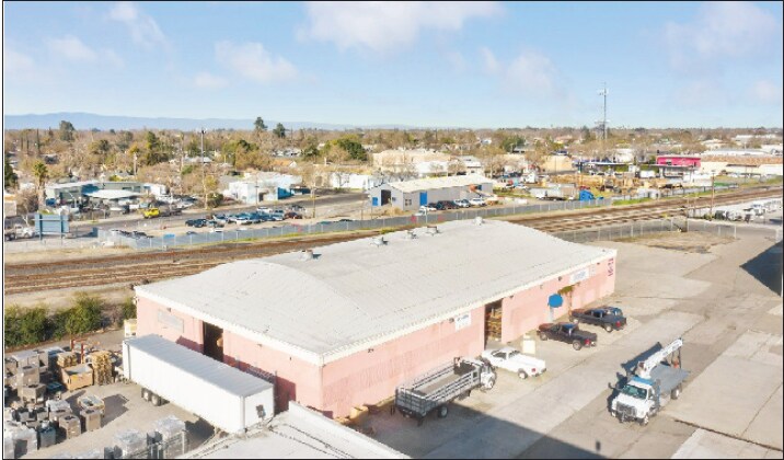 More Photos Of 301 9th St, Modesto Manufacturing For Lease