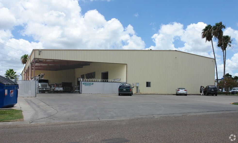 More Photos Of 2001 Industrial Way, San Benito Warehouse For Lease